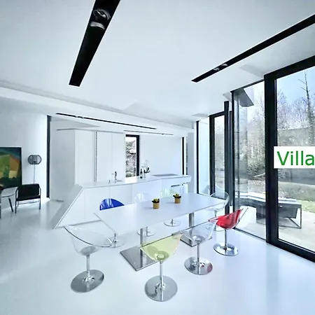 Villa Emg Muenster - *