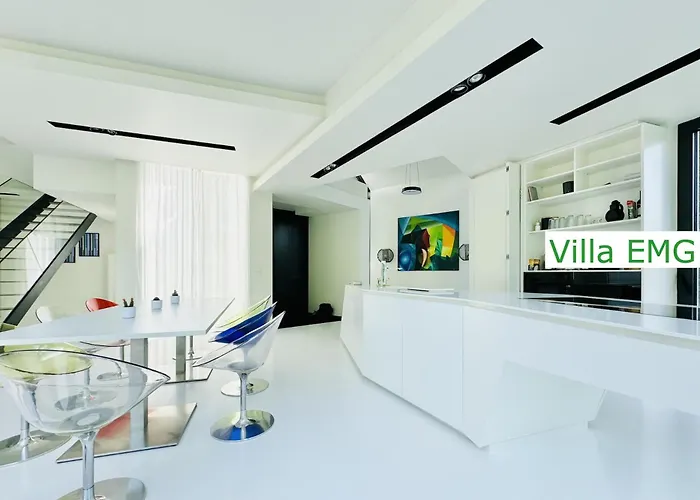 Einzigartige Luxus Design Emg Nah Muenster Mit Garten Direkt An Der Ems, Bis Max 10 Personen Warendorf