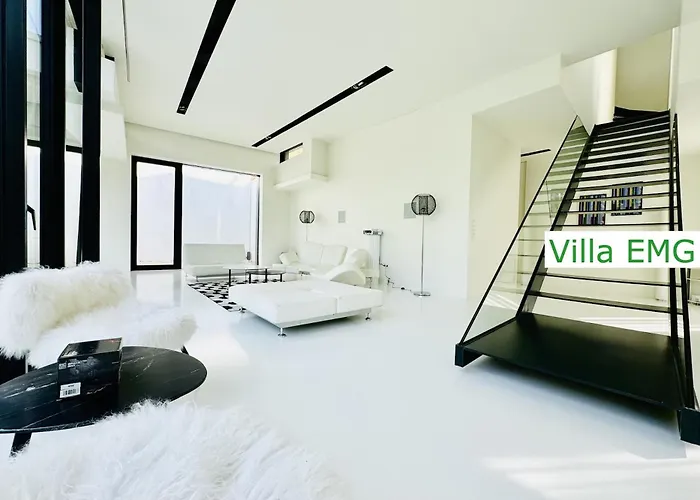 Einzigartige Luxus Design Emg Nah Muenster Mit Garten Direkt An Der Ems, Bis Max 10 Personen