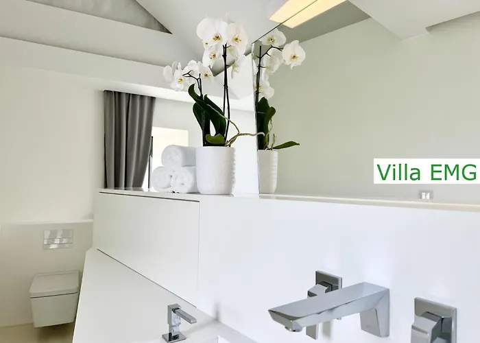 Einzigartige Luxus Design Emg Nah Muenster Mit Garten Direkt An Der Ems, Bis Max 10 Personen Warendorf