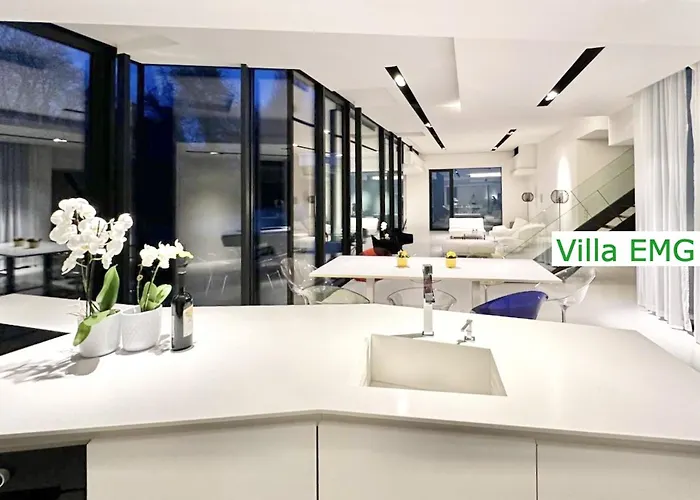 Vila Einzigartige Luxus Design Emg Nah Muenster Mit Garten Direkt An Der Ems, Bis Max 10 Personen *